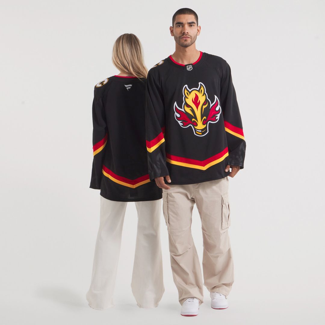 Calgary Flames Fanatics Away Premium Jersey - White